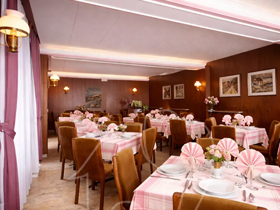 Immagine 4 di Hotel in vendita  in villa banale a Stenico