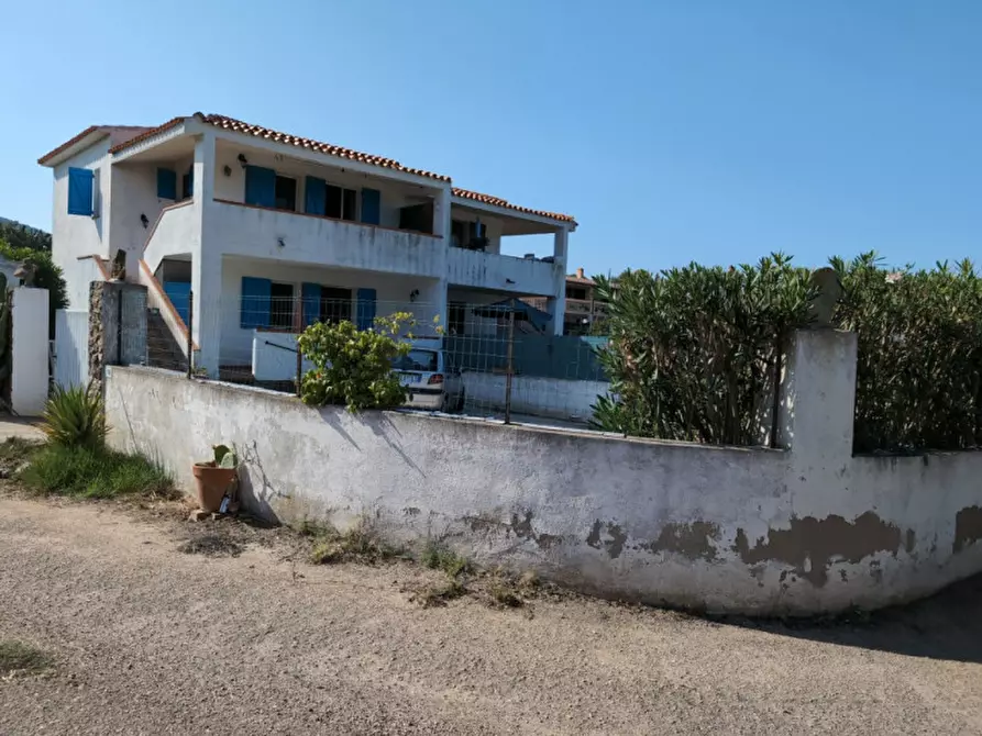 Immagine 1 di Casa bifamiliare in vendita  in Via delle Attinie a Olbia