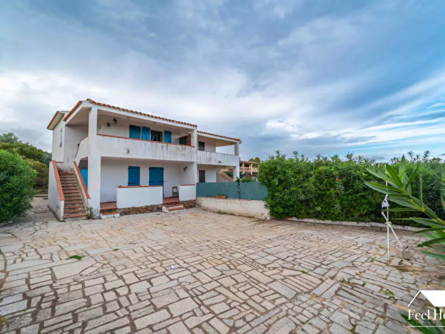 Immagine 3 di Casa bifamiliare in vendita  in Via delle Attinie a Olbia