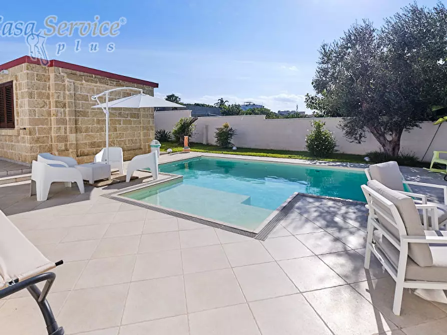 Immagine 14 di Villa in vendita  in Via Scalelle a Gallipoli