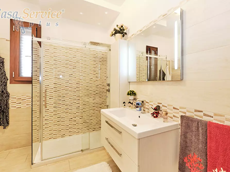 Immagine 49 di Villa in vendita  in Via Scalelle a Gallipoli