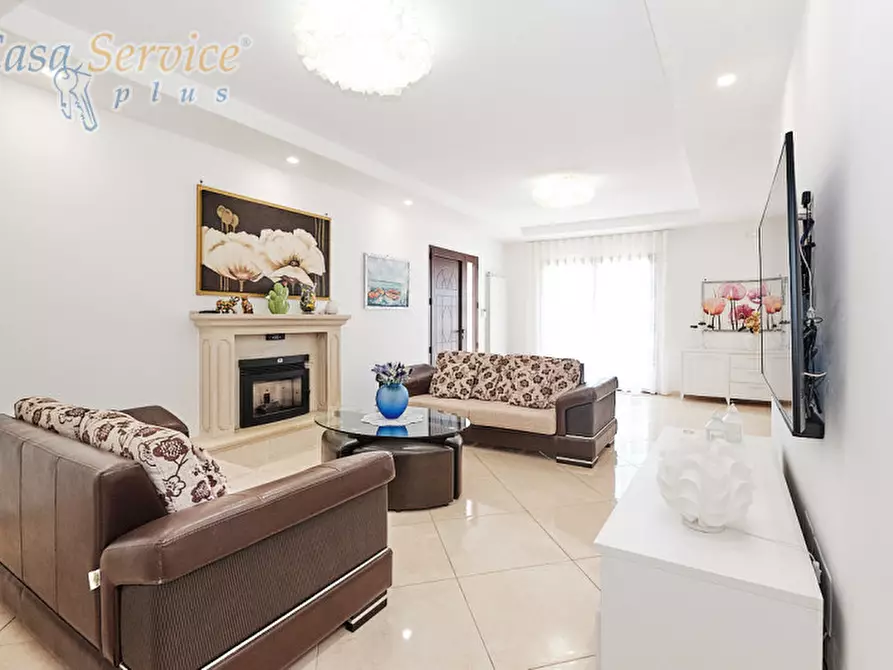 Immagine 51 di Villa in vendita  in Via Scalelle a Gallipoli