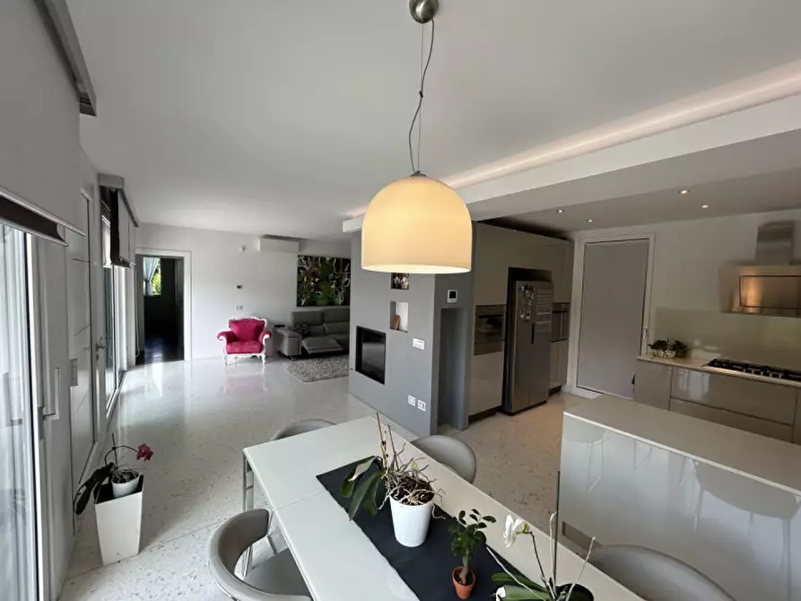 Immagine 5 di Villa in vendita  in Via Gazzo a Mestrino