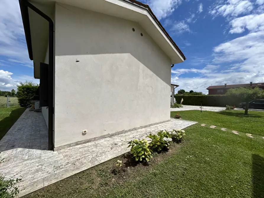 Immagine 25 di Villa in vendita  in Via Gazzo a Mestrino