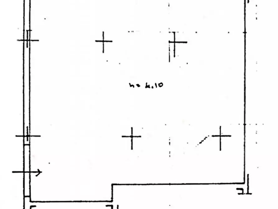 Immagine 11 di Garage in vendita  in Via Candido De Angelis a Anzio