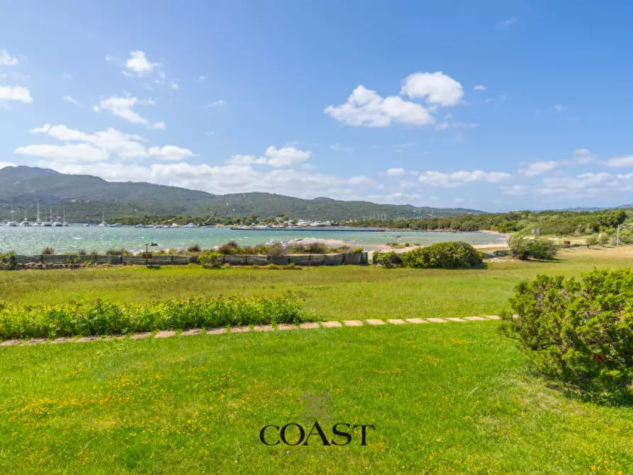 Immagine 26 di Appartamento in vendita  in Punta Asfodeli a Olbia