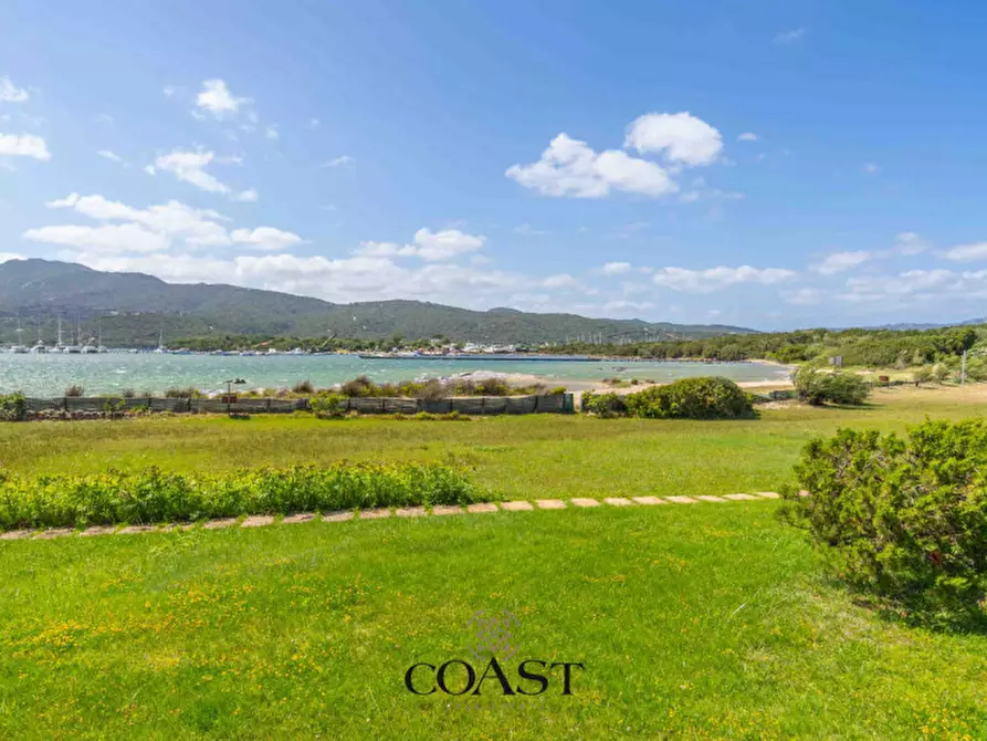 Immagine 31 di Appartamento in vendita  in Punta Asfodeli a Olbia