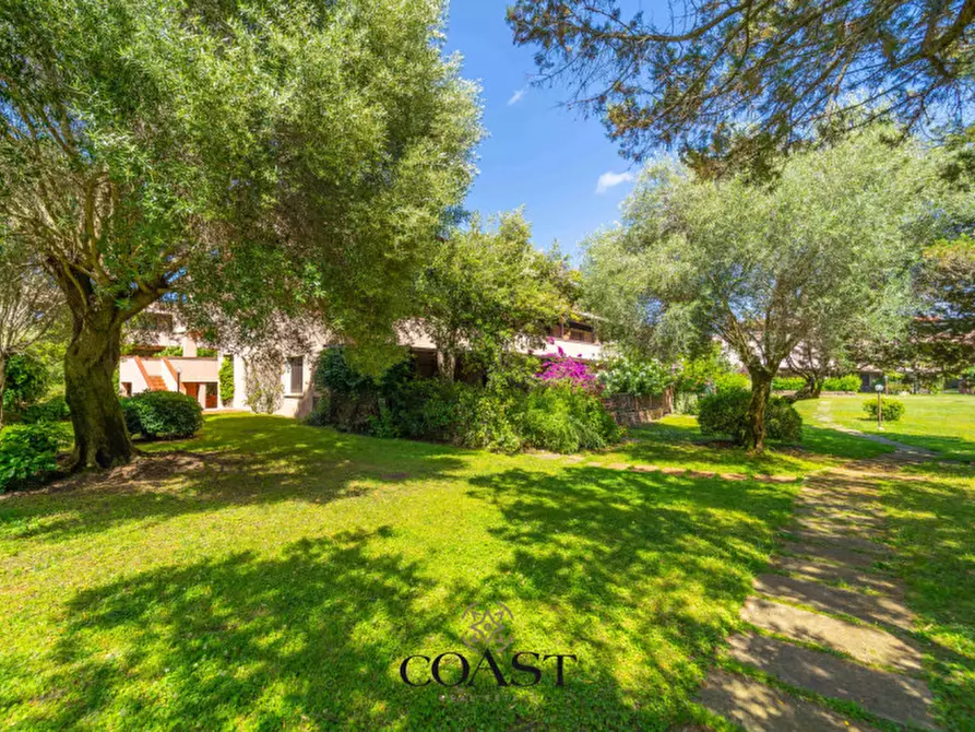 Immagine 38 di Appartamento in vendita  in Punta Asfodeli a Olbia