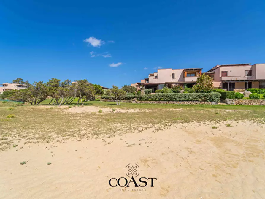 Immagine 48 di Appartamento in vendita  in Punta Asfodeli a Olbia