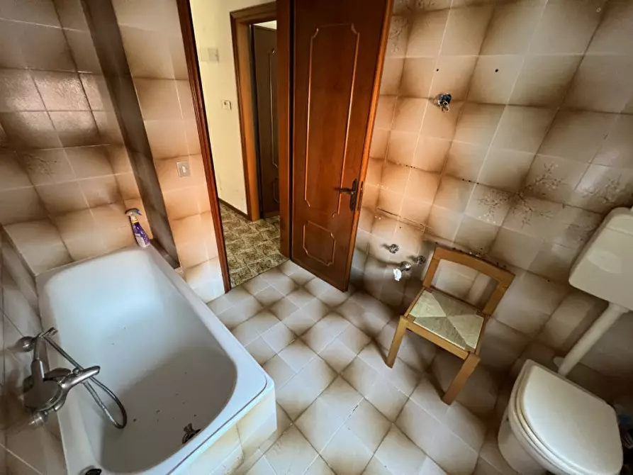 Immagine 10 di Appartamento in vendita  a Chioggia