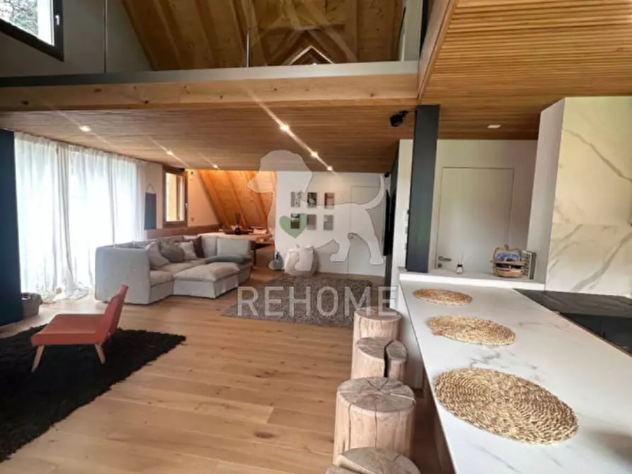 Immagine 3 di Appartamento in vendita  in Via Valcanale 46 Tarvisio a Tarvisio