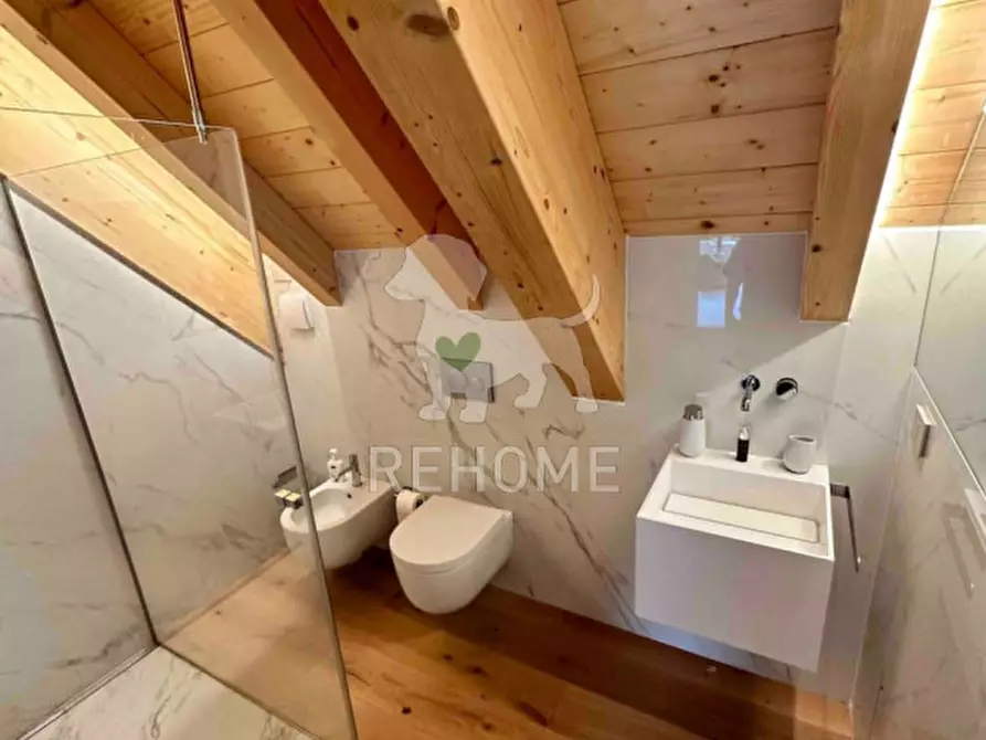 Immagine 12 di Appartamento in vendita  in Via Valcanale 46 Tarvisio a Tarvisio