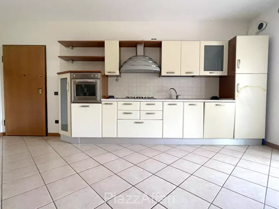 Immagine 1 di Appartamento in vendita  in Via Sandano a Correzzola