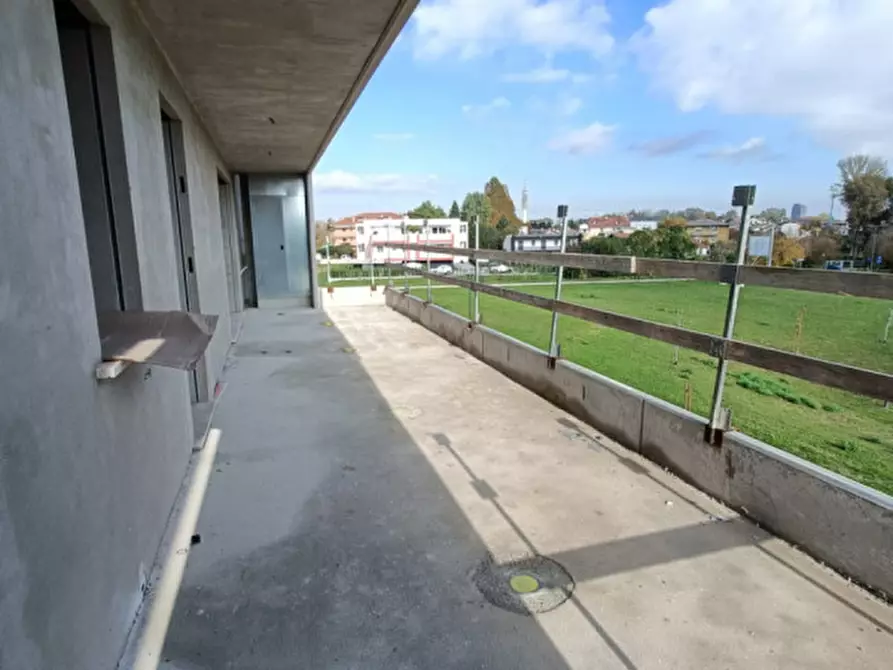 Immagine 5 di Appartamento in vendita  in via bortignon a Padova