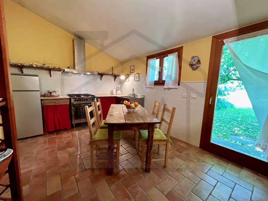 Immagine 1 di Casa bifamiliare in vendita  a Abano Terme