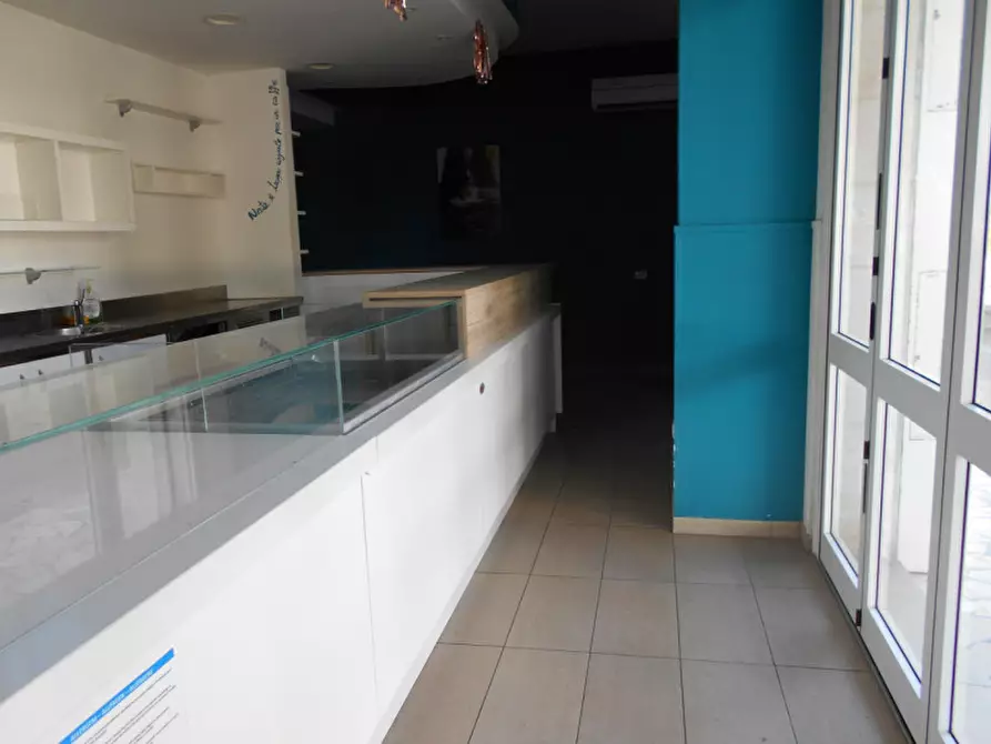 Immagine 8 di Negozio in vendita  in VIALE LEOPARDI , Lido degli Estensi (FE) 25 a Comacchio