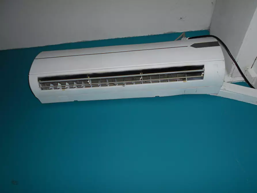 Immagine 22 di Negozio in vendita  in VIALE LEOPARDI , Lido degli Estensi (FE) 25 a Comacchio