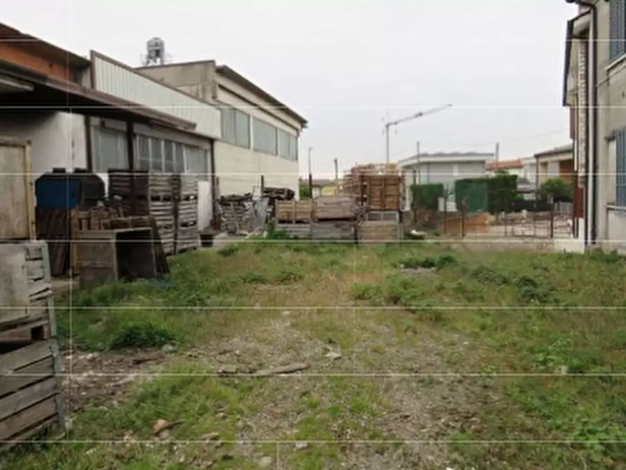 Immagine 13 di Capannone industriale in vendita  in VIA CADUTI DI NASSIRIYA a Isola Rizza