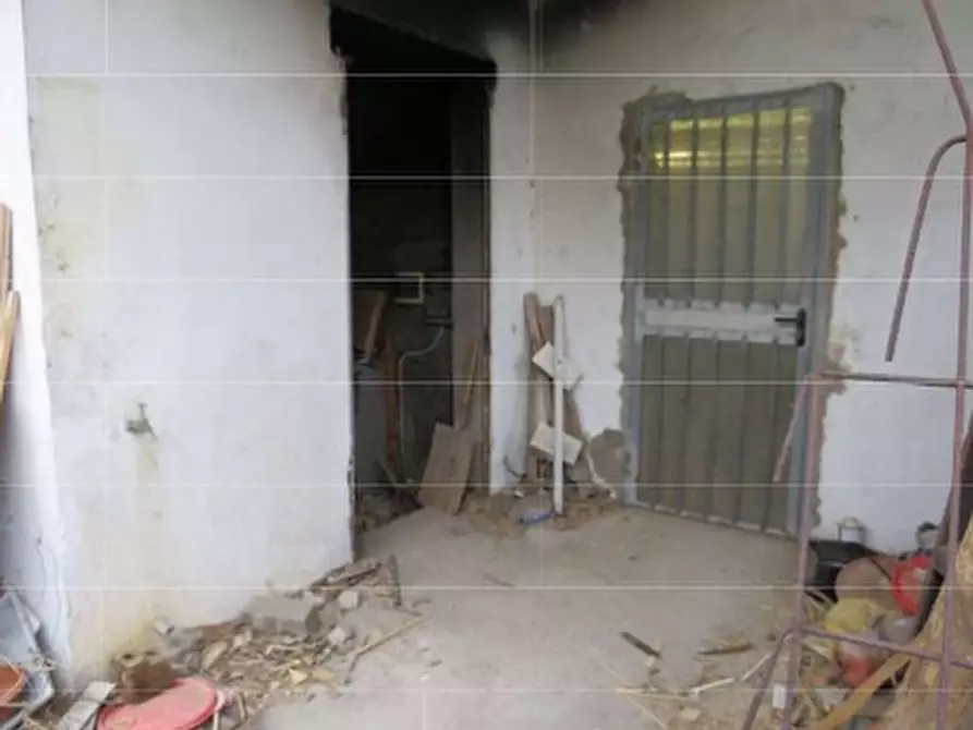 Immagine 18 di Capannone industriale in vendita  in VIA CADUTI DI NASSIRIYA a Isola Rizza