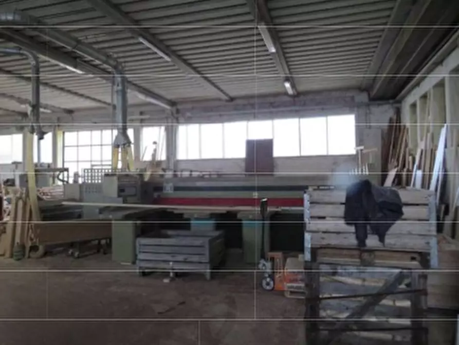 Immagine 35 di Capannone industriale in vendita  in VIA CADUTI DI NASSIRIYA a Isola Rizza