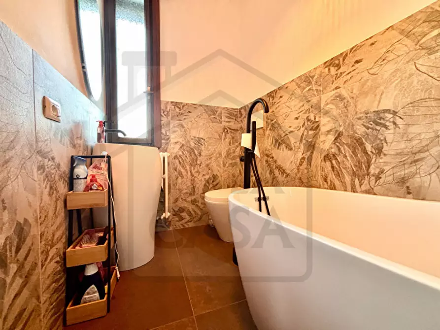 Immagine 11 di Casa bifamiliare in vendita  in Via Monte Cinto a Abano Terme