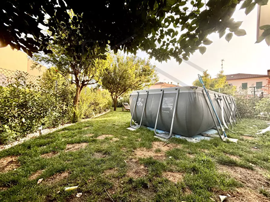 Immagine 23 di Casa bifamiliare in vendita  in Via Monte Cinto a Abano Terme