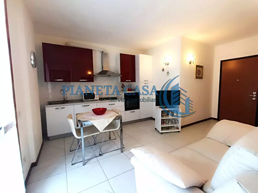 Immagine 10 di Appartamento in vendita  in Certosa 310 a Milano