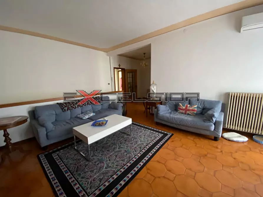 Immagine 3 di Casa bifamiliare in vendita  in C.SO Giuseppe Mazzini 7 a Adria