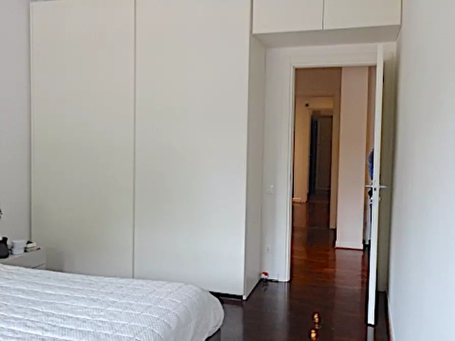 Immagine 11 di Attico in vendita  in Via Facciolati a Padova