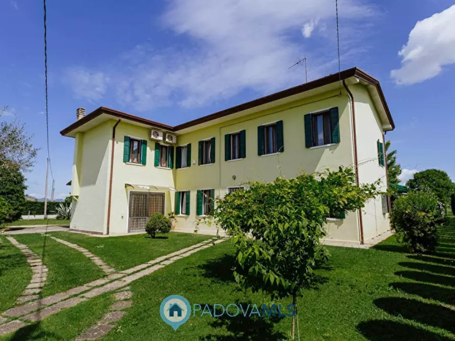 Immagine 1 di Casa indipendente in vendita  in Via Verdi a Conselve