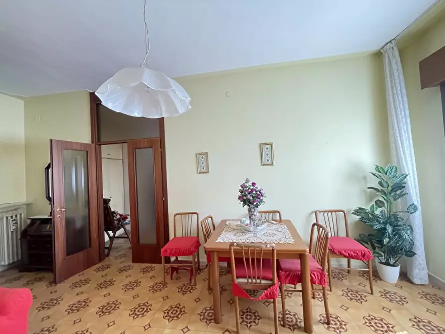 Immagine 9 di Appartamento in vendita  a Suzzara