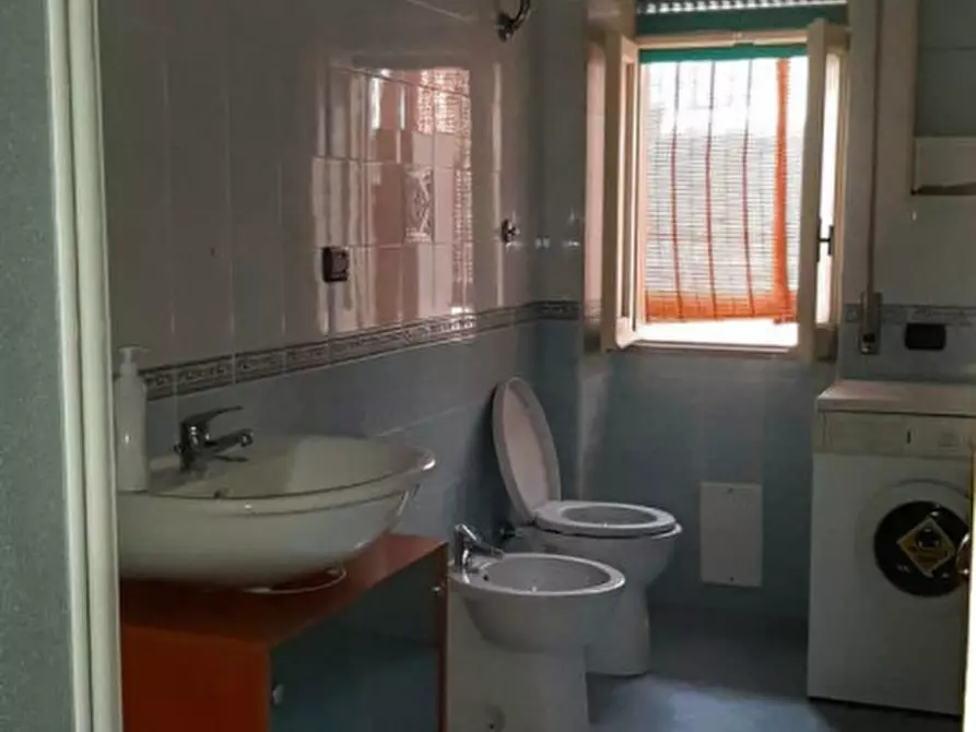 Immagine 10 di Appartamento in vendita  in via liberta a Portici