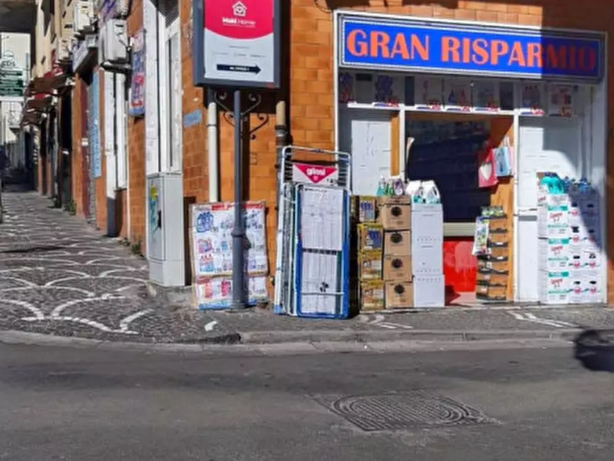 Immagine 11 di Appartamento in vendita  in via liberta a Portici