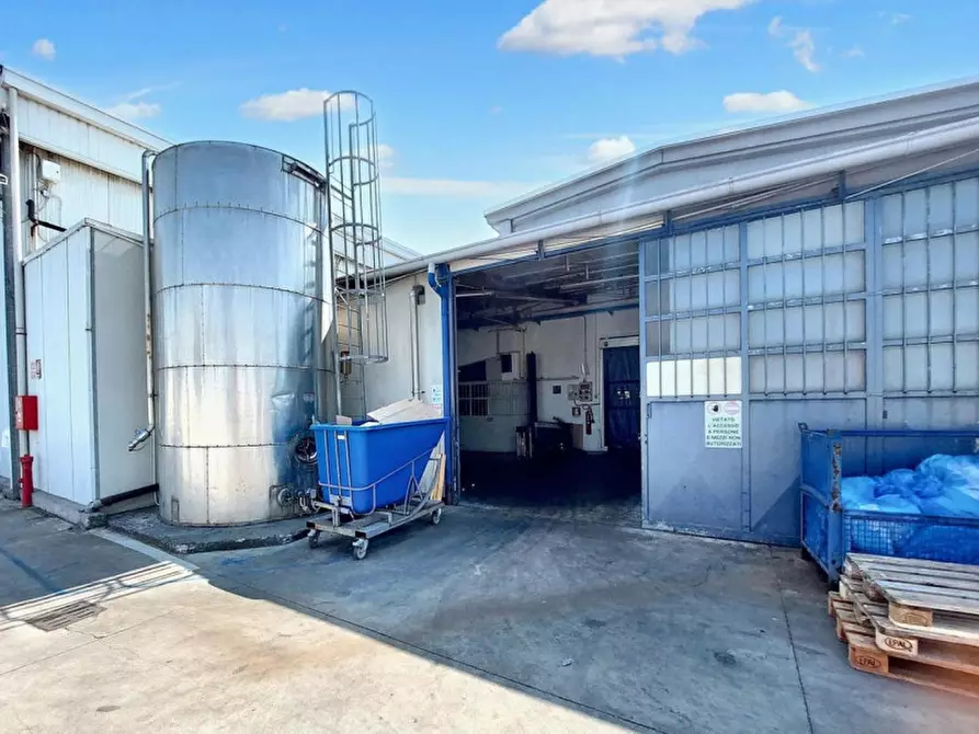 Immagine 23 di Capannone industriale in vendita  in Via dei Tigli, N. 5-7 a Cremosano