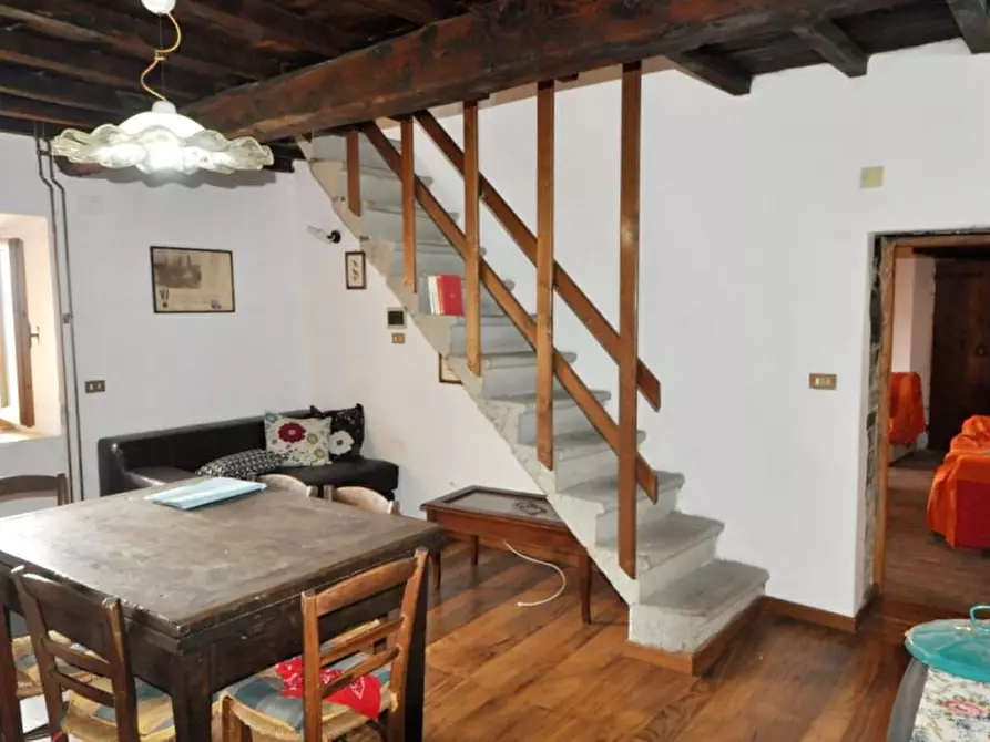 Immagine 8 di Casa indipendente in vendita  a Loro Ciuffenna