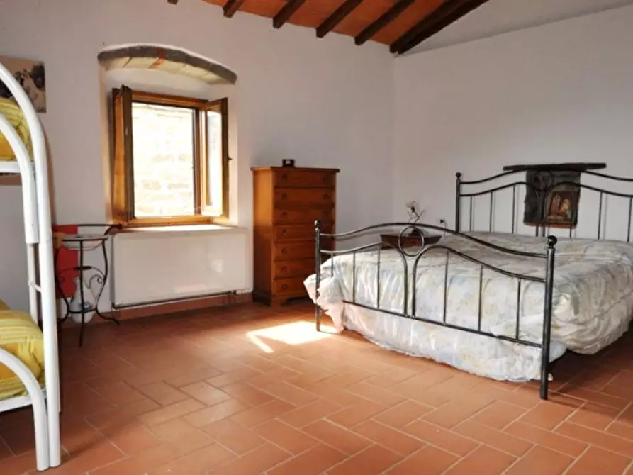 Immagine 9 di Casa indipendente in vendita  a Loro Ciuffenna