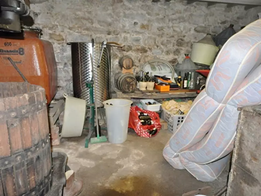 Immagine 15 di Casa indipendente in vendita  a Loro Ciuffenna