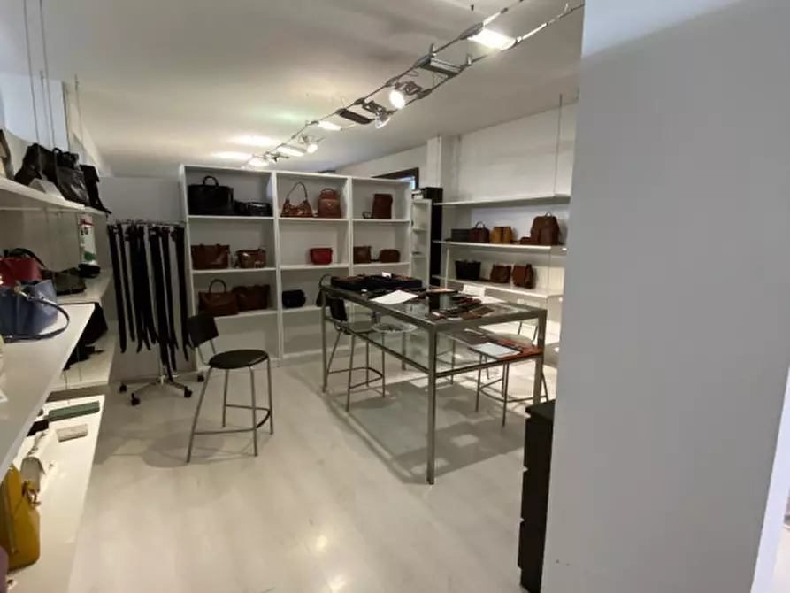 Immagine 9 di Ufficio in vendita  in VIA NOVENTA a Noventa Padovana