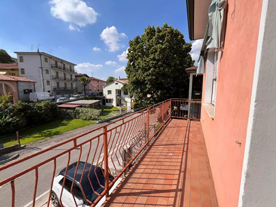 Immagine 1 di Appartamento in vendita  in Via Sabaina a Sommacampagna