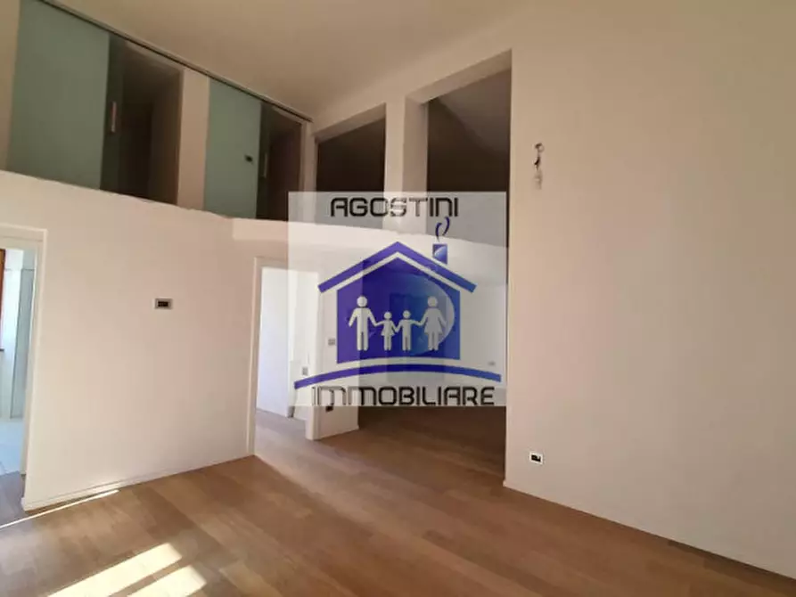 Immagine 3 di Appartamento in vendita  a Ascoli Piceno