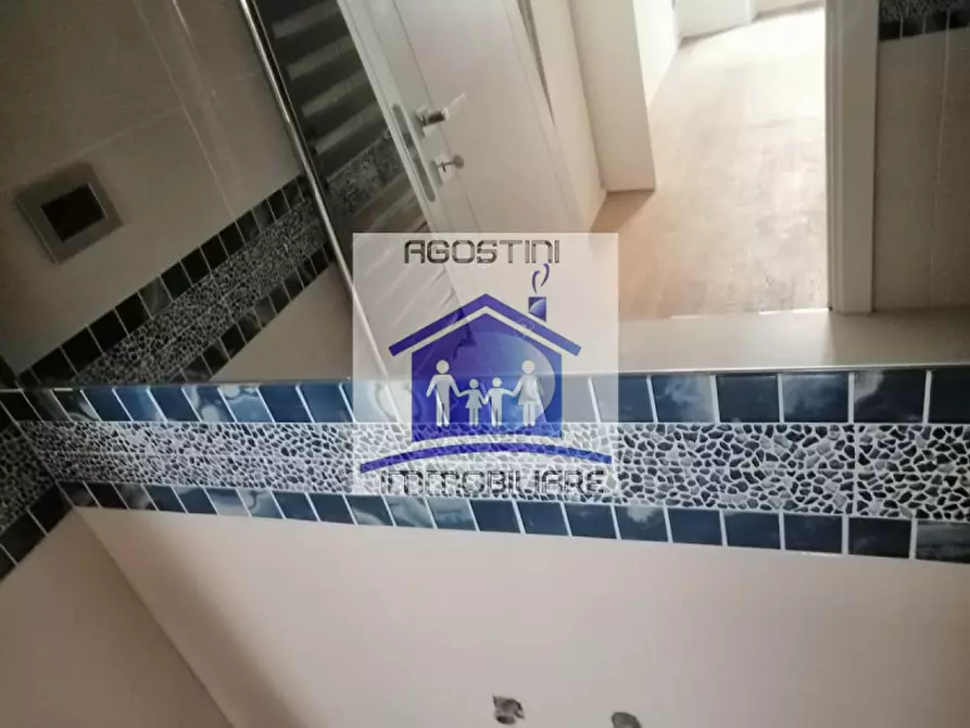 Immagine 15 di Appartamento in vendita  a Ascoli Piceno