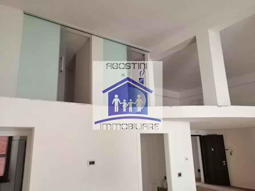 Immagine 16 di Appartamento in vendita  a Ascoli Piceno