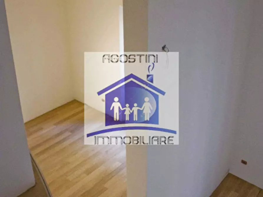 Immagine 19 di Appartamento in vendita  a Ascoli Piceno