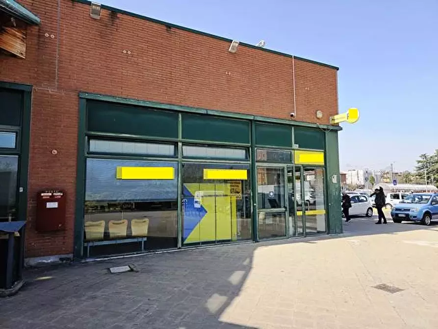 Immagine 6 di Negozio in vendita  in VIA AMILCARE PONCHIELLI 23 a Bologna