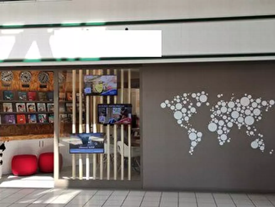 Immagine 7 di Ufficio in vendita  in VIA AMILCARE PONCHIELLI 23 a Bologna