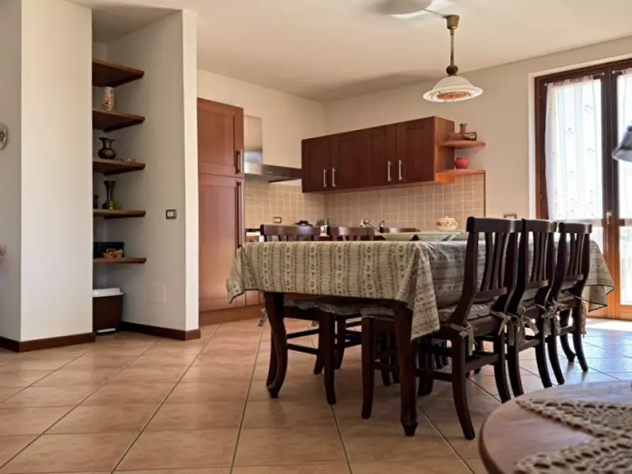 Immagine 8 di Appartamento in vendita  a Gropparello