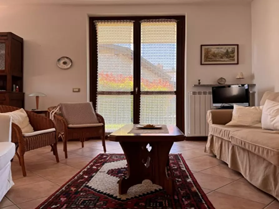 Immagine 12 di Appartamento in vendita  a Gropparello