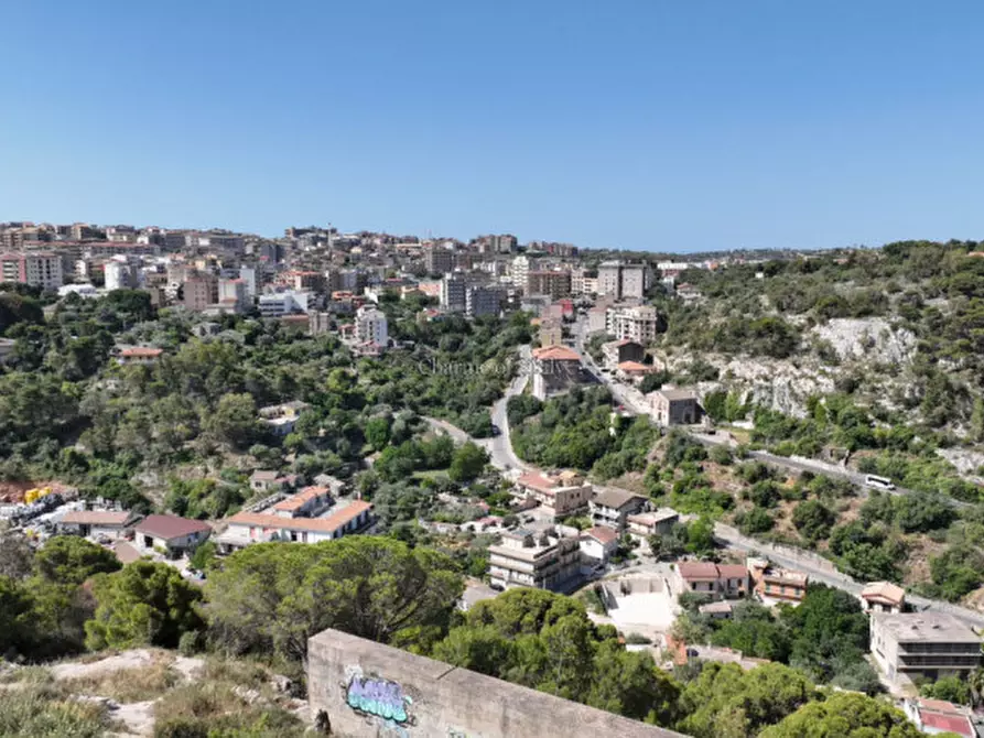 Immagine 2 di Casa indipendente in vendita  in Via San Giuliano Macalle a Modica