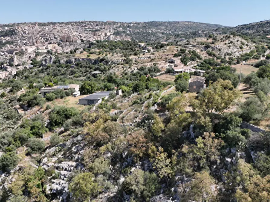Immagine 5 di Casa indipendente in vendita  in Via San Giuliano Macalle a Modica