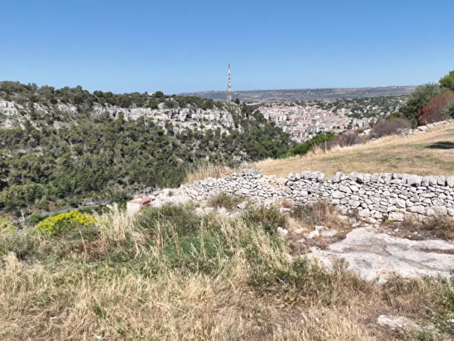 Immagine 9 di Casa indipendente in vendita  in Via San Giuliano Macalle a Modica